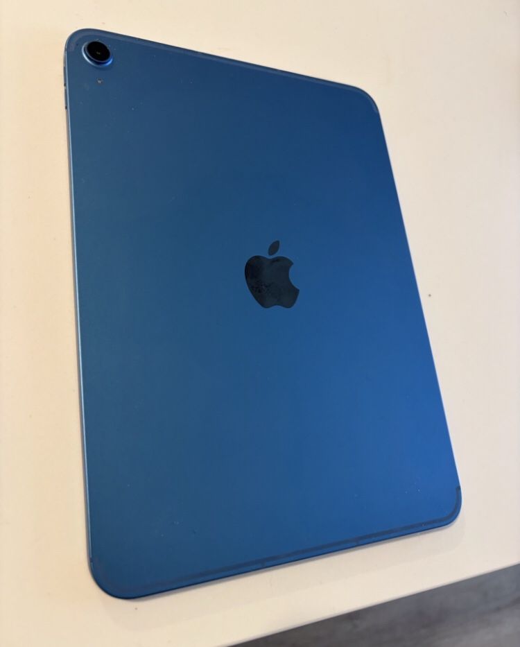 iPad A16 (11th Generation) - 128GB Wifi+ Celluar