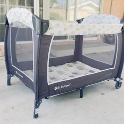 BabyTrend Crib 