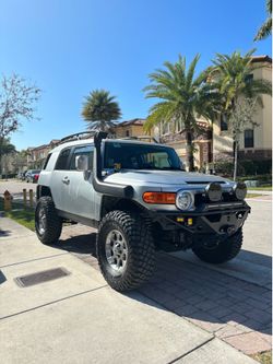 Toyota fj cruiser 2007 clean title