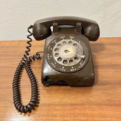 Vintage Brown Rotary Phone