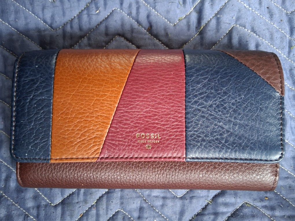 Fossil Wallet