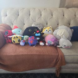 Stuffed Animals/plushies lot