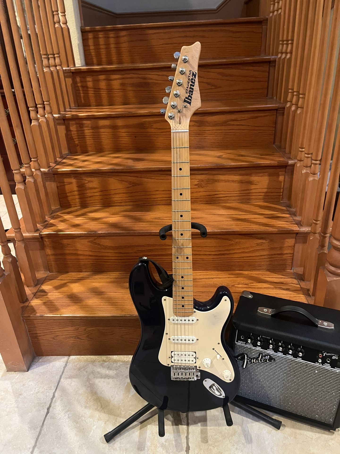 Ibanez Stagestar Vintage Guitar W/ Fender Amp
