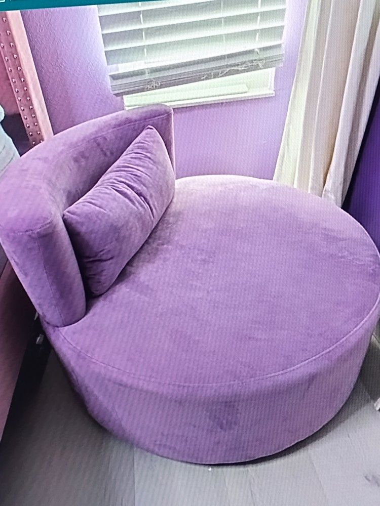 Big Purple Color Plush Swivel Chair with Pillow