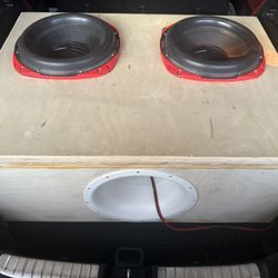 SUBWOOFER/AMPLIFIER/CAR AUDIO 