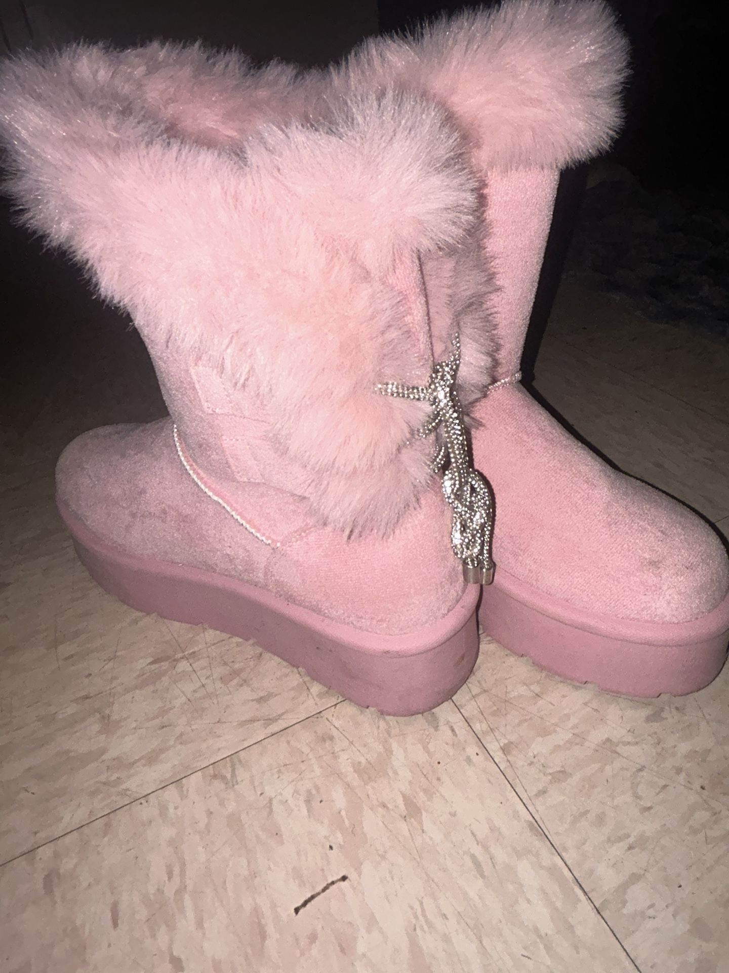 PINK FURRY BOOTS W/ BLING 