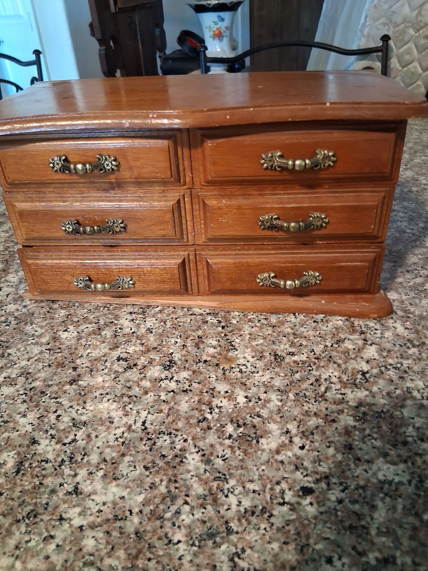Vintage Jewelry box
