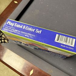 Play Sand. 8 Color Set, 5lbs, 10 Molds. 