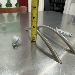 Cabinet Or Dresser Pulls