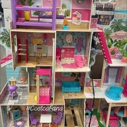 Barbie House (Costco)