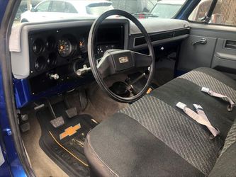 1984 Chevrolet Pickup Thumbnail