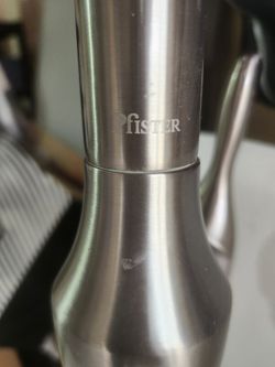 Kitchen Faucet with Pull Out Spray Hose