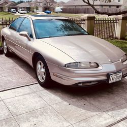 1999 Oldsmobile Aurora