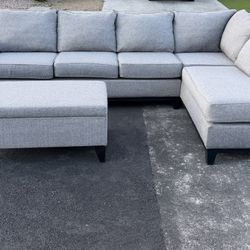 Large Light Gray Sectional. Couches, Sofa , Couch ( Delivery Available)