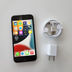 iPhone 8 - UNLOCKED - Like New 