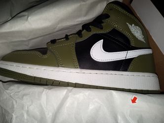 Jordan kids shoes size 4