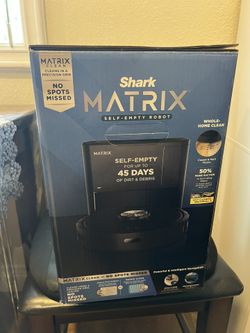 Shark Matrix Self Emptying 13.39 in. Robotic Vacuum with Smart Navigation Self-Cleaning Brushroll in Black 