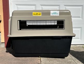 Petmate Giant 48” Dog Kennel / Airline Travel Crate