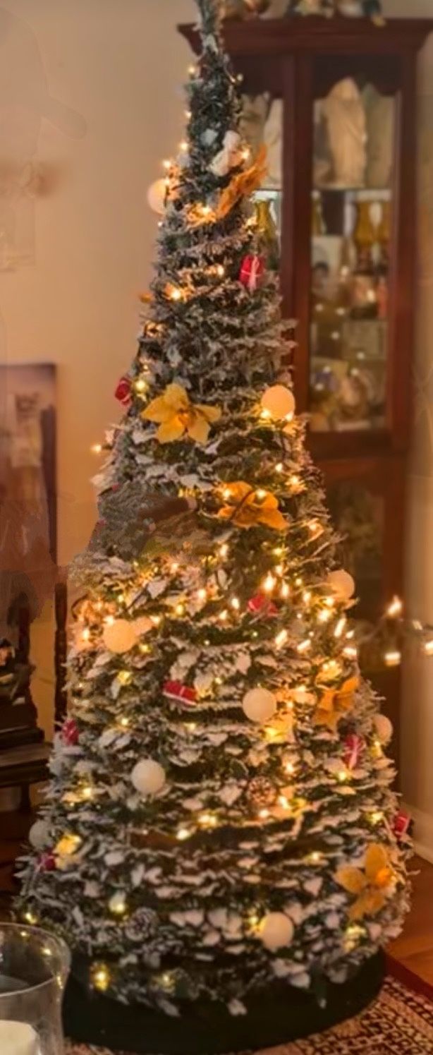 Spinning Christmas Tree Great Condition