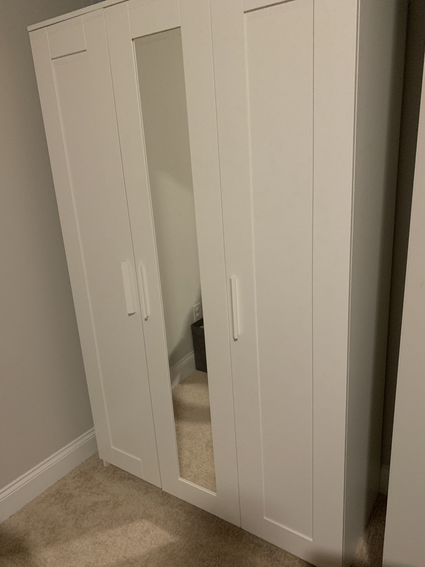 Like New Wardrobe Closet