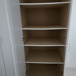 Cabinets 