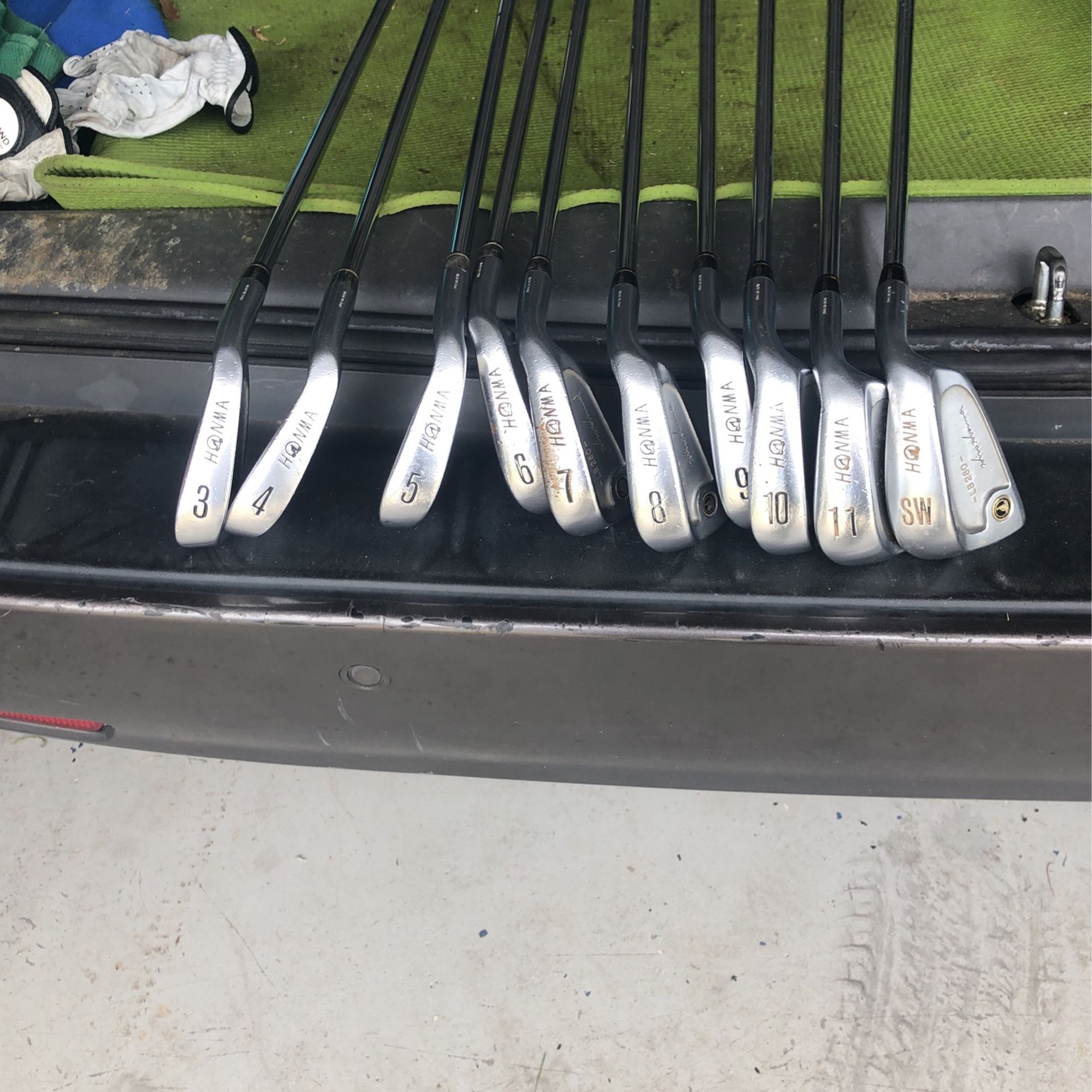 Honma LB 280