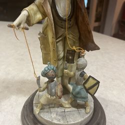 Puppeteer Figurine - Vintage 
