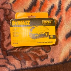 20V MAX Lithium-Ion 6.0Ah Battery by DEWALT