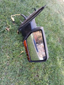 2007 lincoln navigator mirror