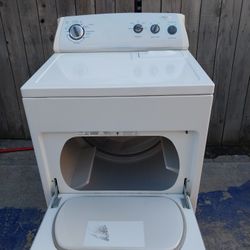 WHIRLPOOL LARGE CAPACITY GAS DRYER ⛽️ 