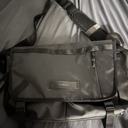 Timbuk2 Especial Stash Messenger Bag