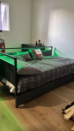 Twin Size Bed with Drawers NEED GONE!!!!