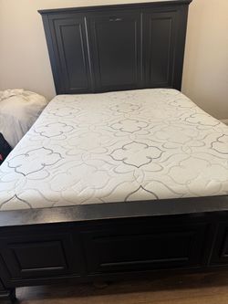 Queen mattress