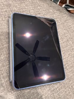 Like new iPad 10th generation 256 gb