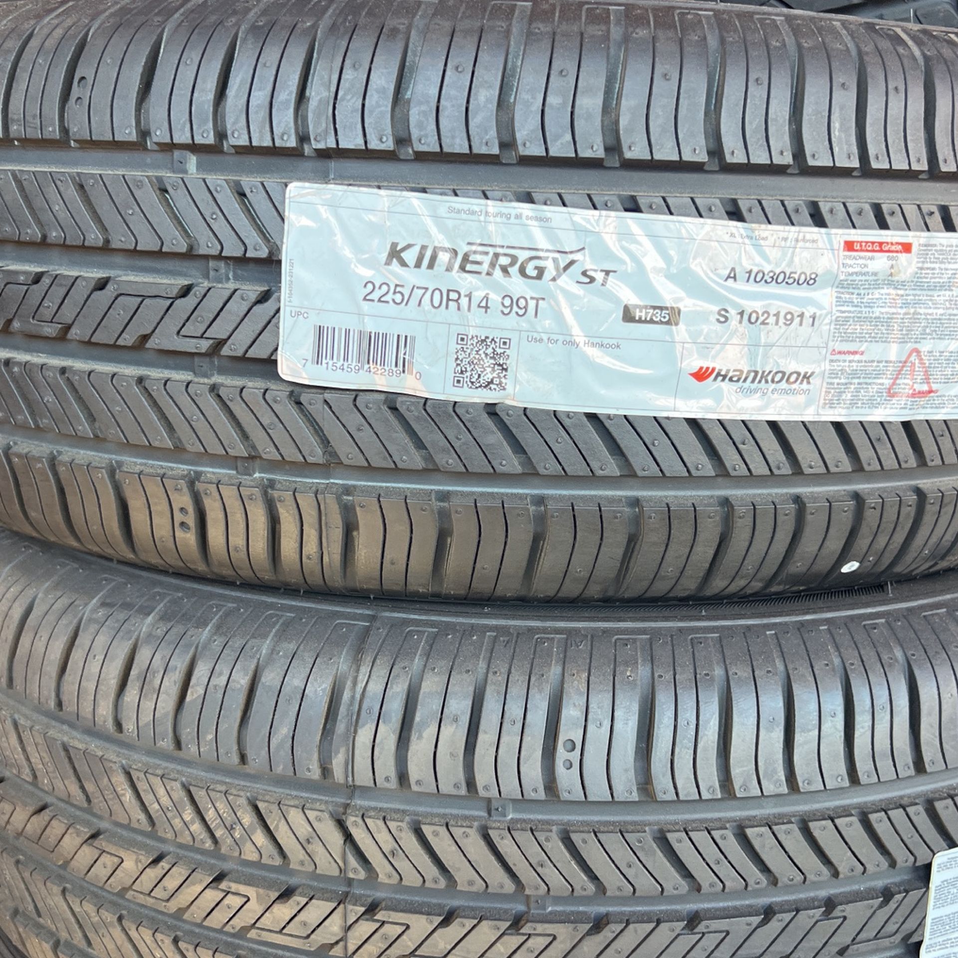 225/70/14 Hankook Kinergy ST 