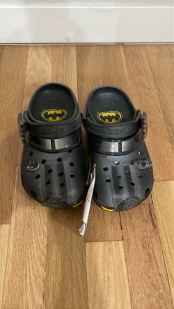 Batman crocs size 6M 8W