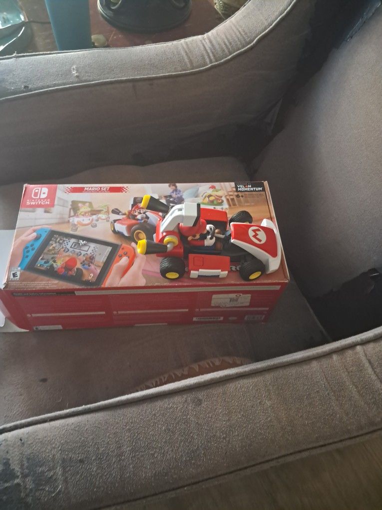 Nintendo Switch Mario Set