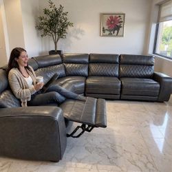 Samperstone Gray Power Reclining Sectional