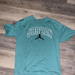 Free Shirt 