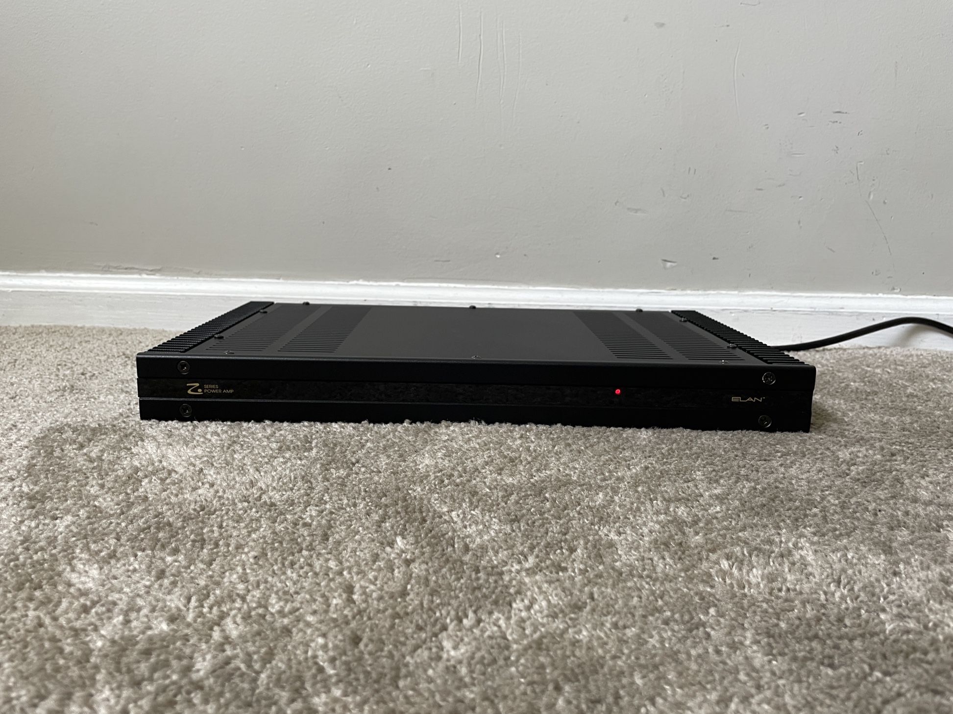 ELAN Z660 6 Channel Home Stereo Power Amplifier Amp