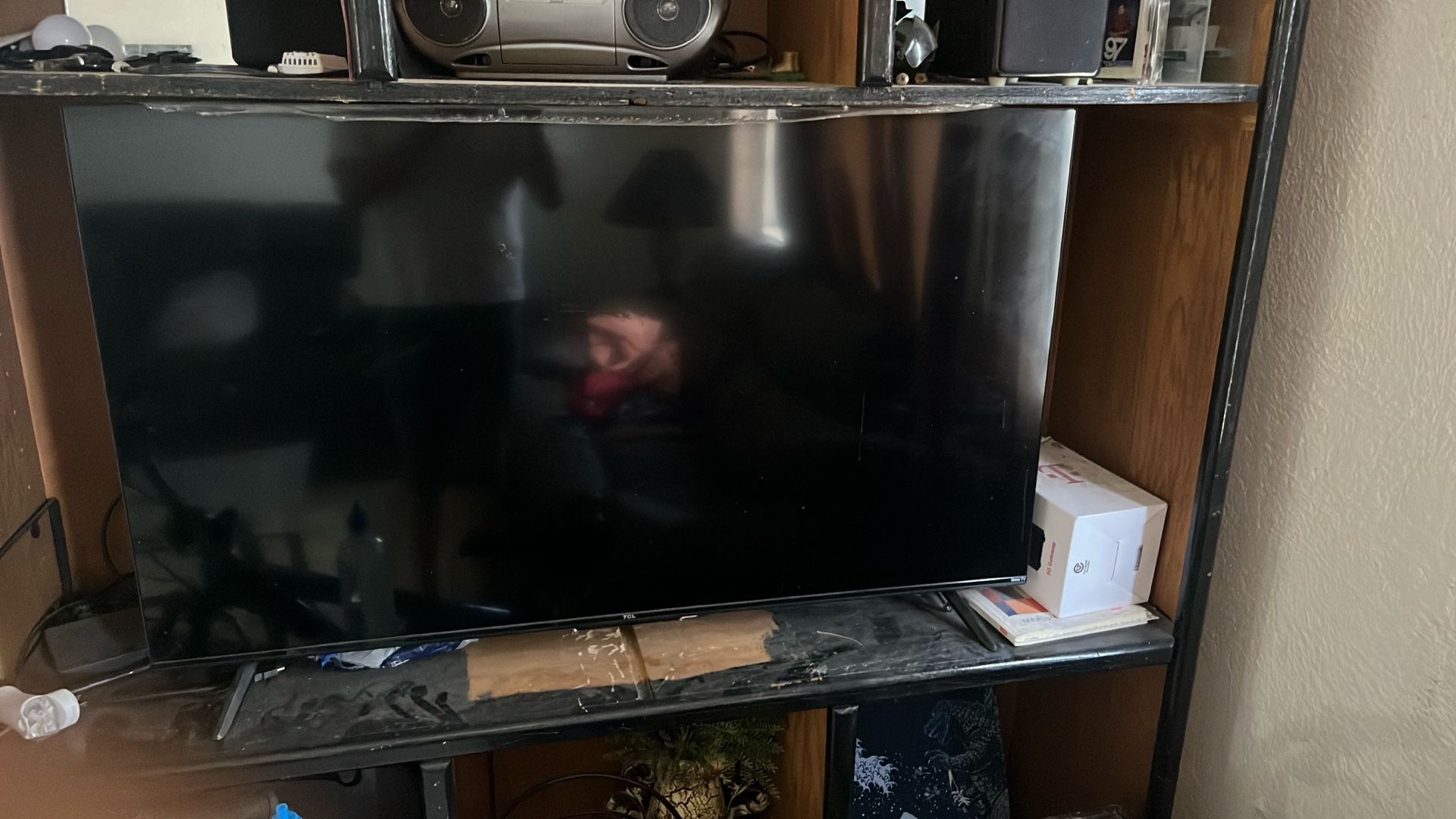 50”Smart Tv brand, new only one time used