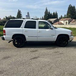 2004 GMC Yukon