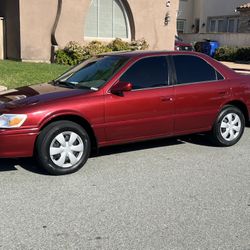 2000 Toyota Camry 