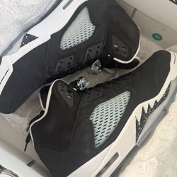 Air Jordan 5 Retro