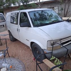 2000 Chevrolet Astro