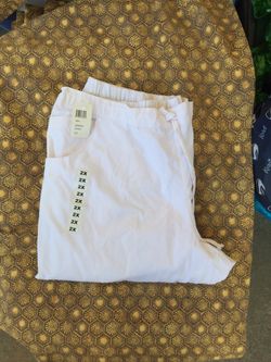 New Sz 2x White Scrub bottoms
