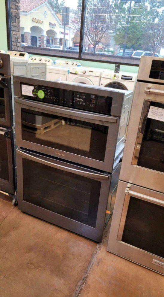 Samsung Microwave Wall Oven Combination for Sale in Arcadia, CA - OfferUp