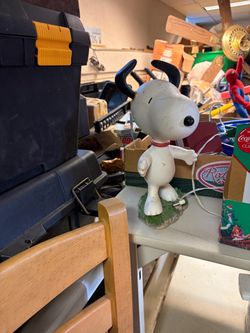 Vintage Snoopy Figurine Statue