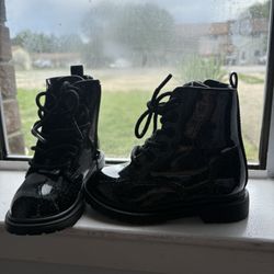 Shiny Girl Boots