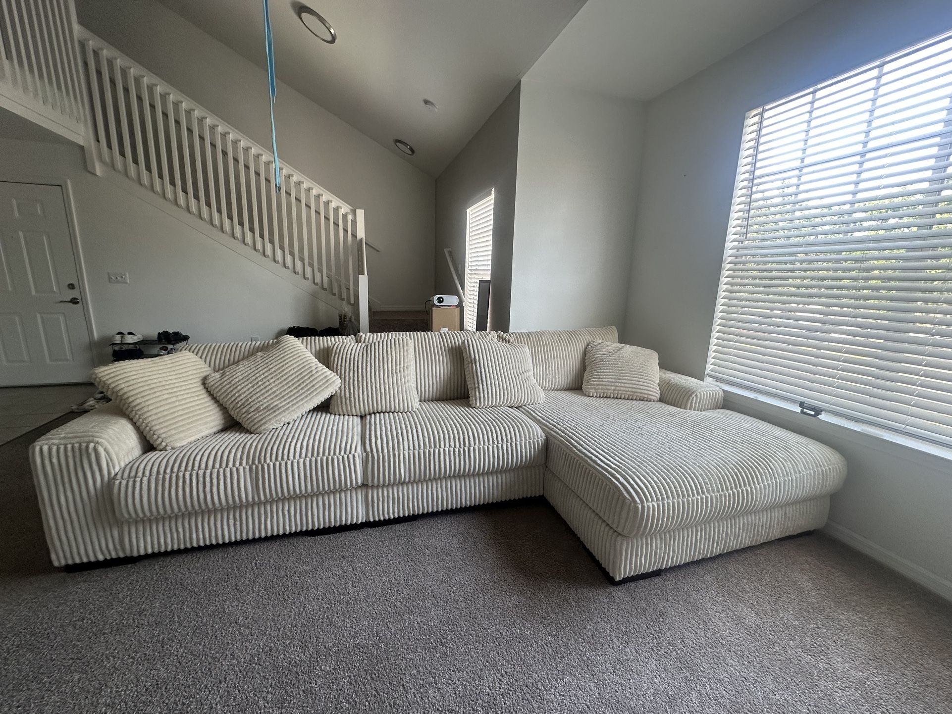 White Comfy Sofa - 3 Piece With Chaise